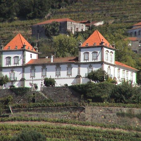Casa Das Torres De Oliveira Mesão Frio Eksteriør billede
